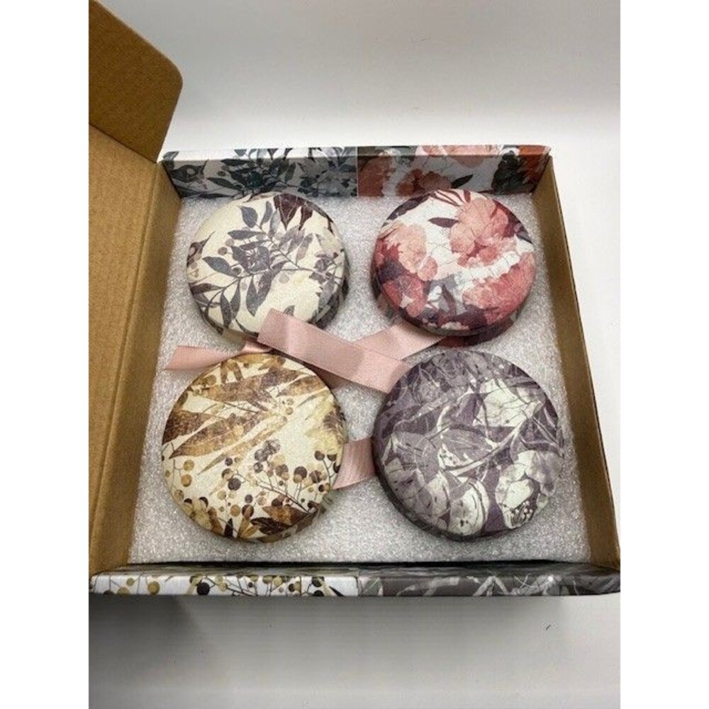 Floral Scented Candle Gift Set 4 Pack Decorative Tin Aromatherapy Home Decor
